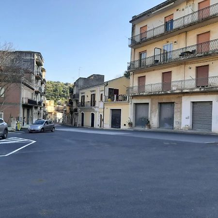 Casa Fontana Villa โมดิกา ภายนอก รูปภาพ