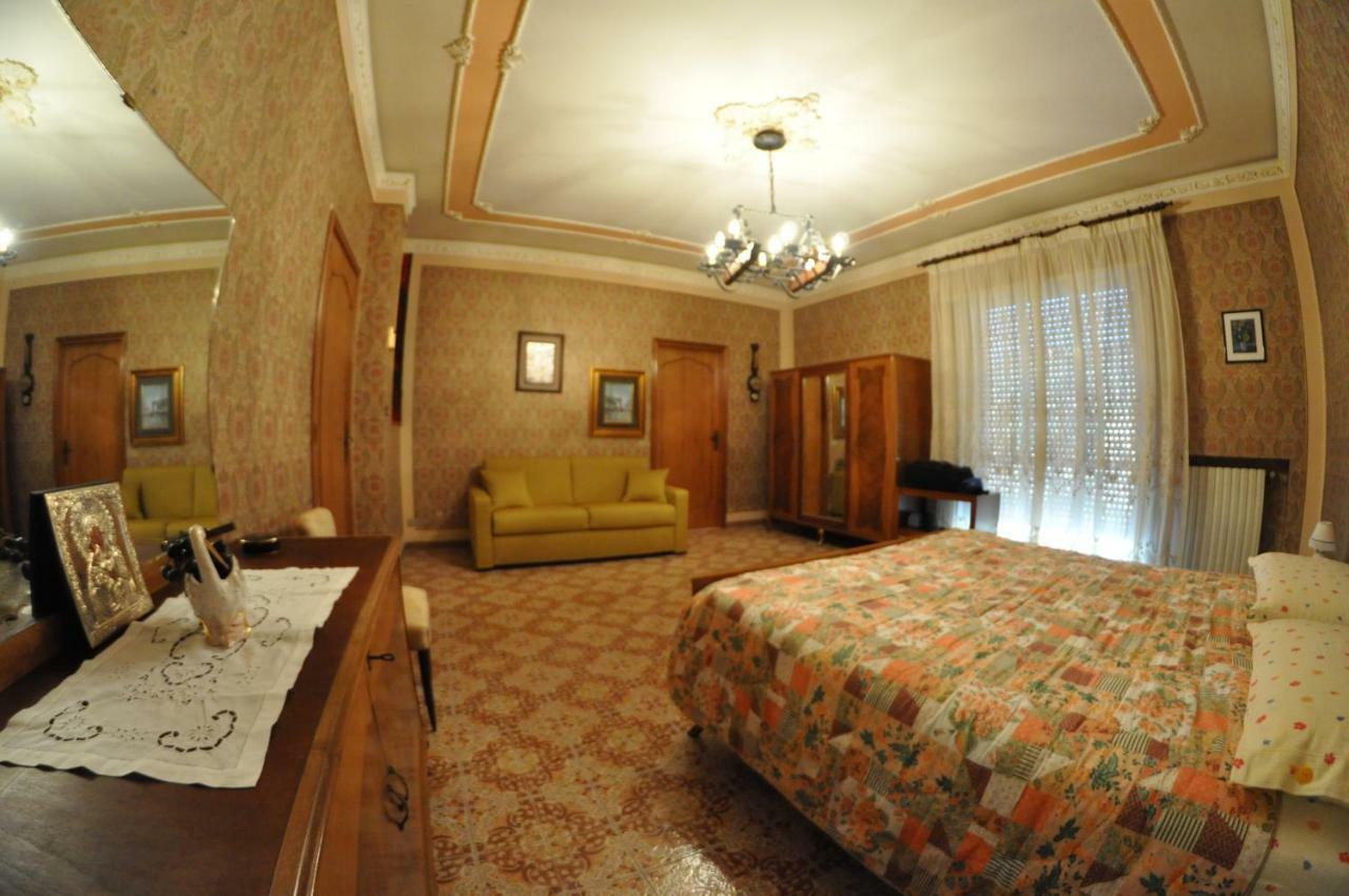 Casa Fontana Villa โมดิกา ภายนอก รูปภาพ